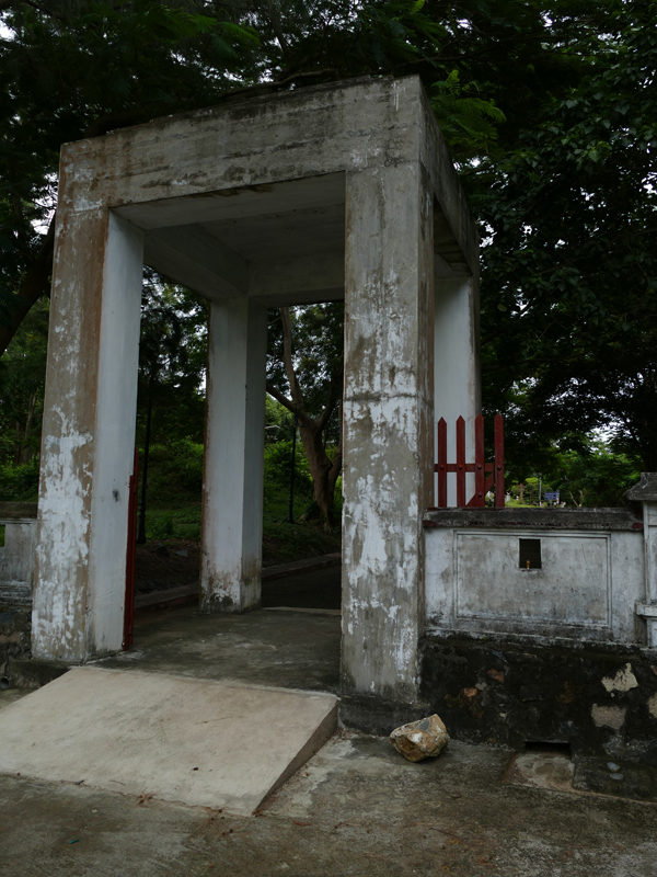 C&ocirc;n Sơn Insel, H&agrave;ng Dương Friedhof